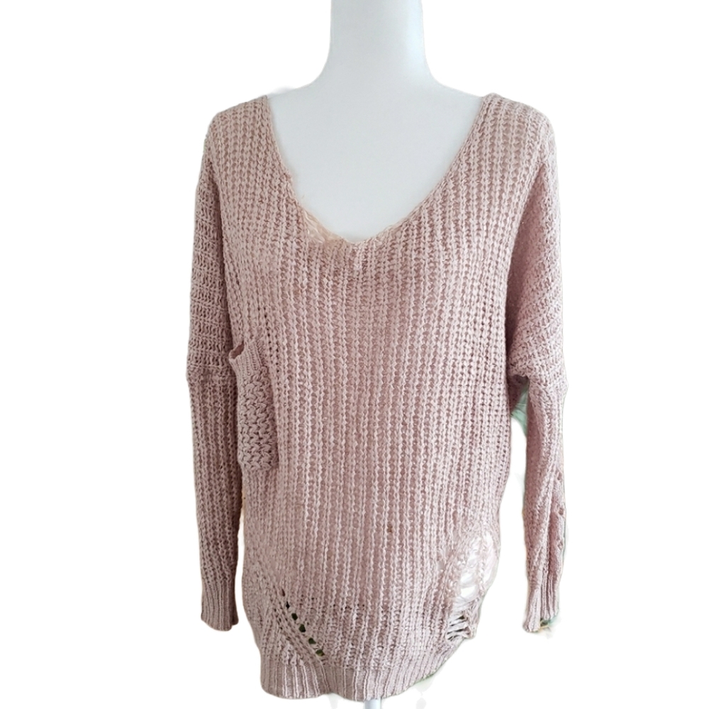 🌷Oversized V neck distressed sweater pale pink